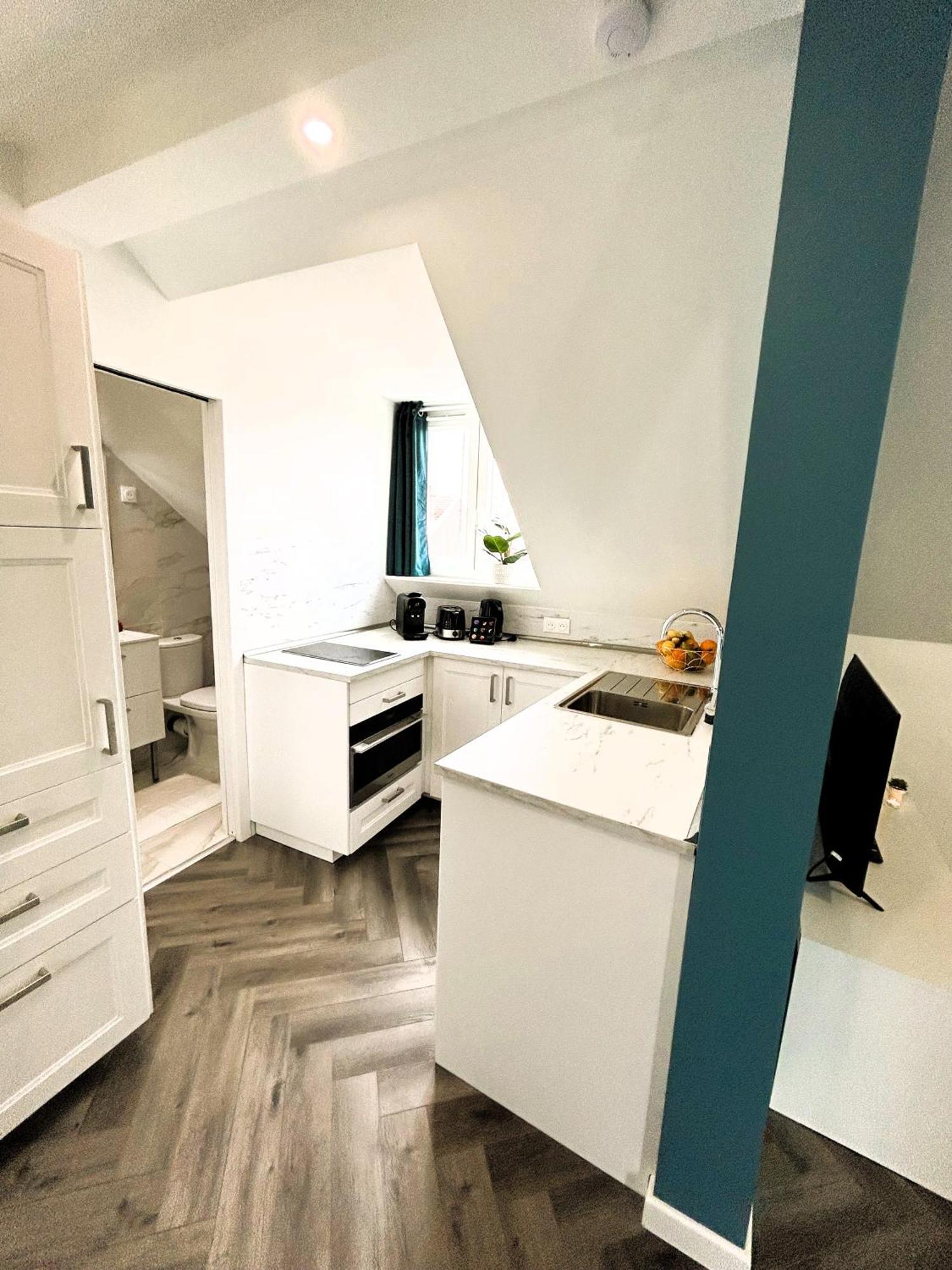 מונטריי La Maison Hugo מראה חיצוני תמונה