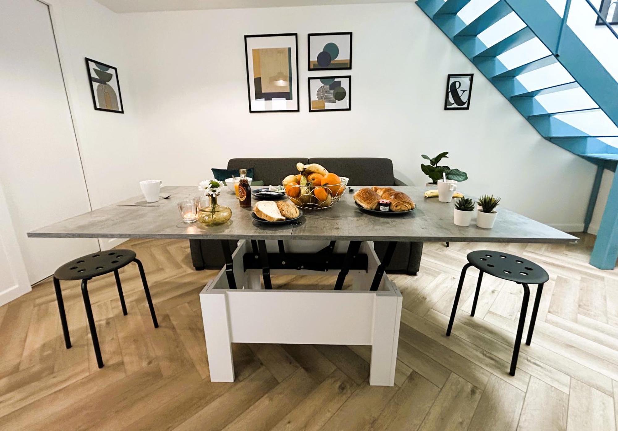 מונטריי La Maison Hugo מראה חיצוני תמונה
